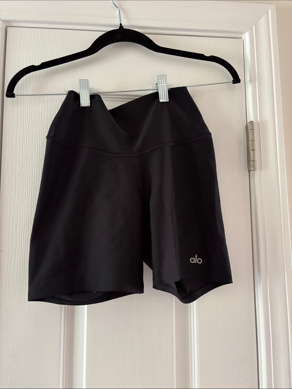 ALO 5” Airlift Short